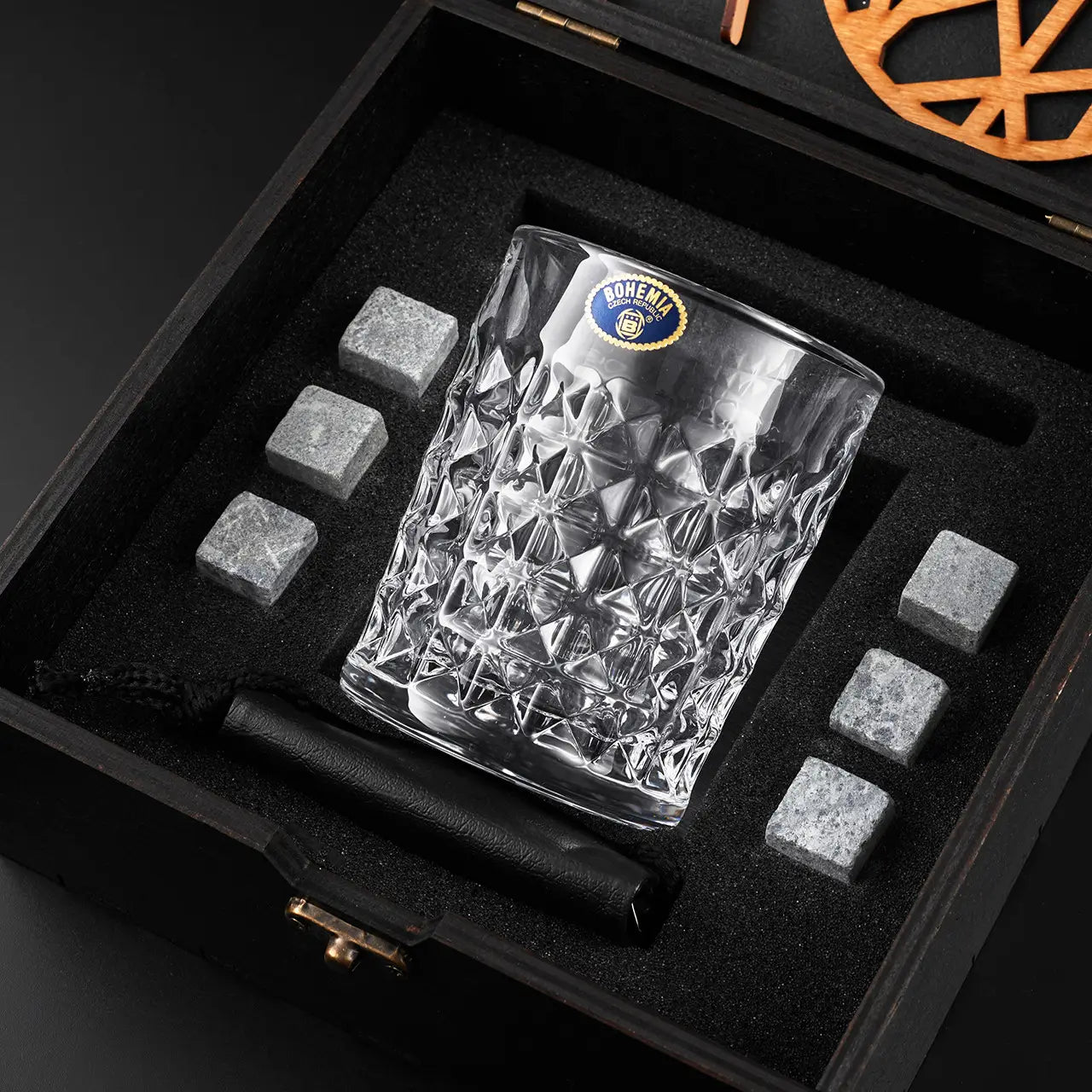 WhiskyStones™ Box of 1 "Bohemia Diamond" glass