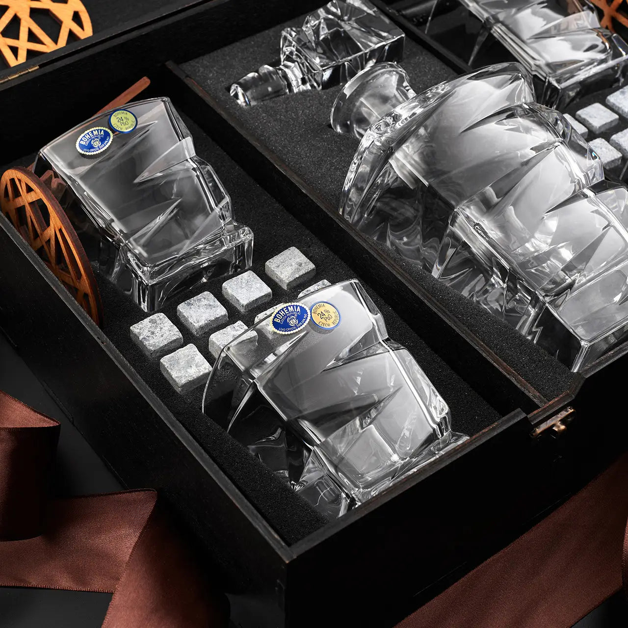 WhiskyStones™ Box with 4 crystal glasses and decanter "Bohemia Zig-Zag"