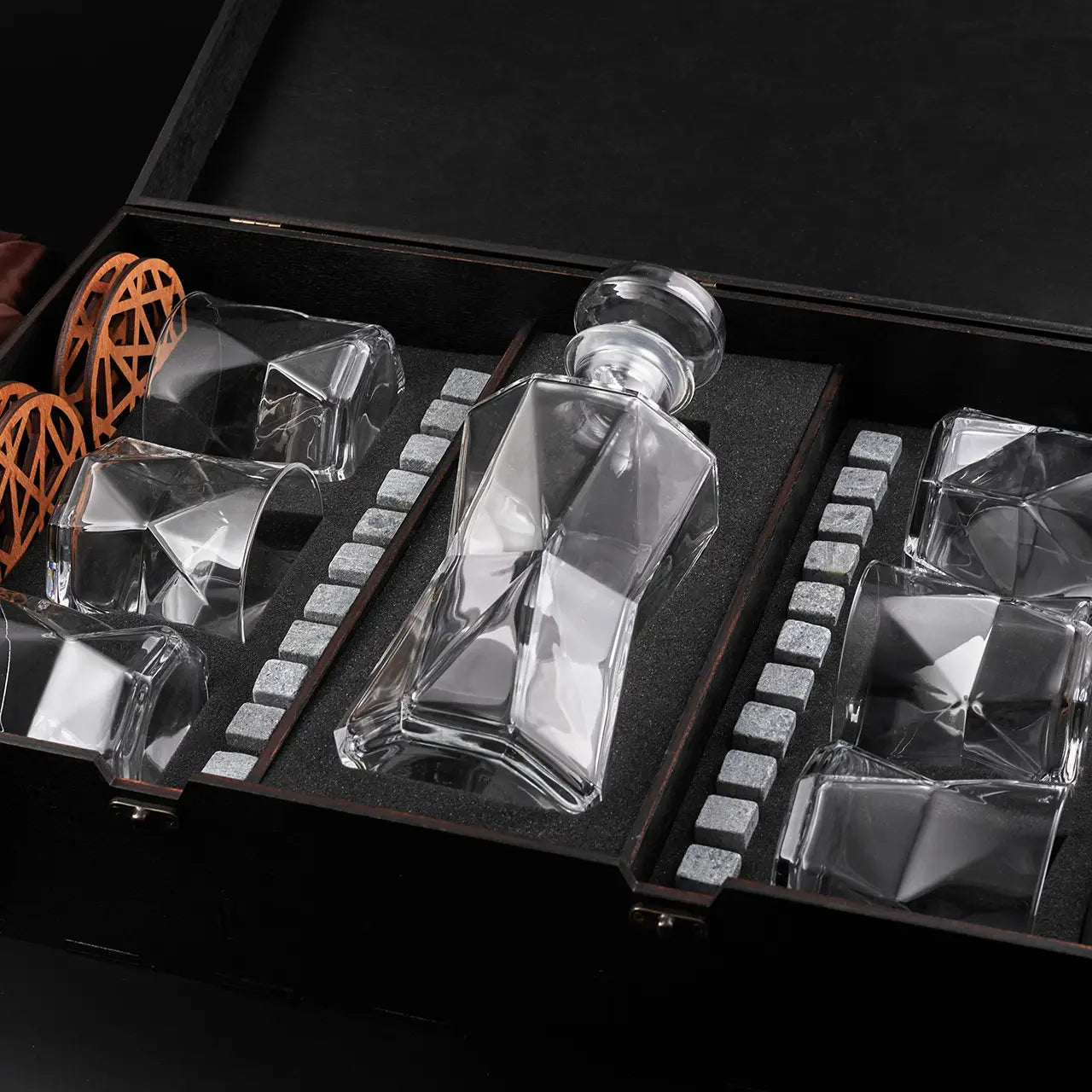WhiskyStones™ Box with 6 glasses and decanter "Bormioli Rocco Cassiopea"