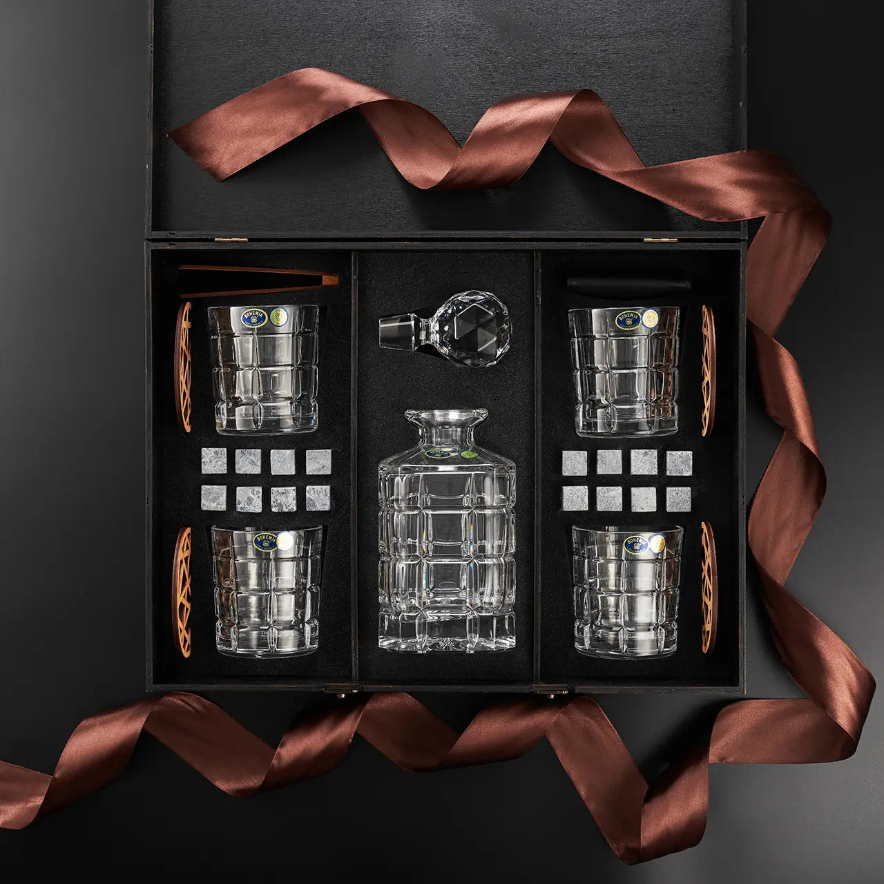 WhiskyStones™ Box with 4 crystal glasses and decanter "Bohemia Timequare"
