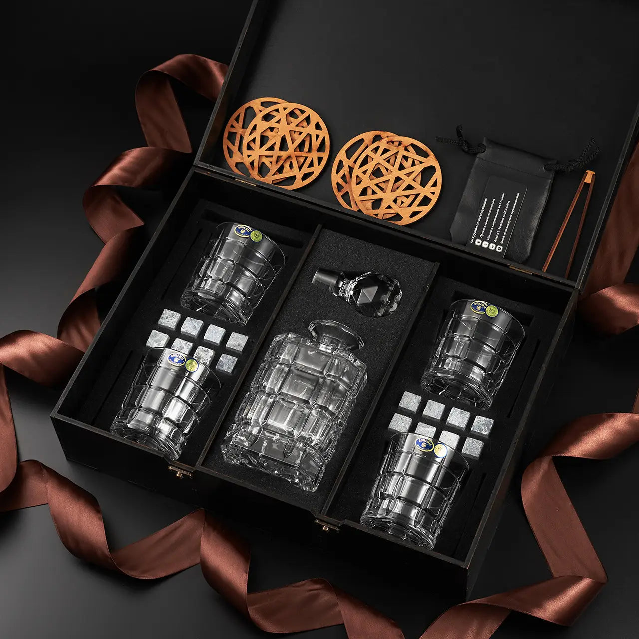 WhiskyStones™ Box with 4 crystal glasses and decanter "Bohemia Timequare"