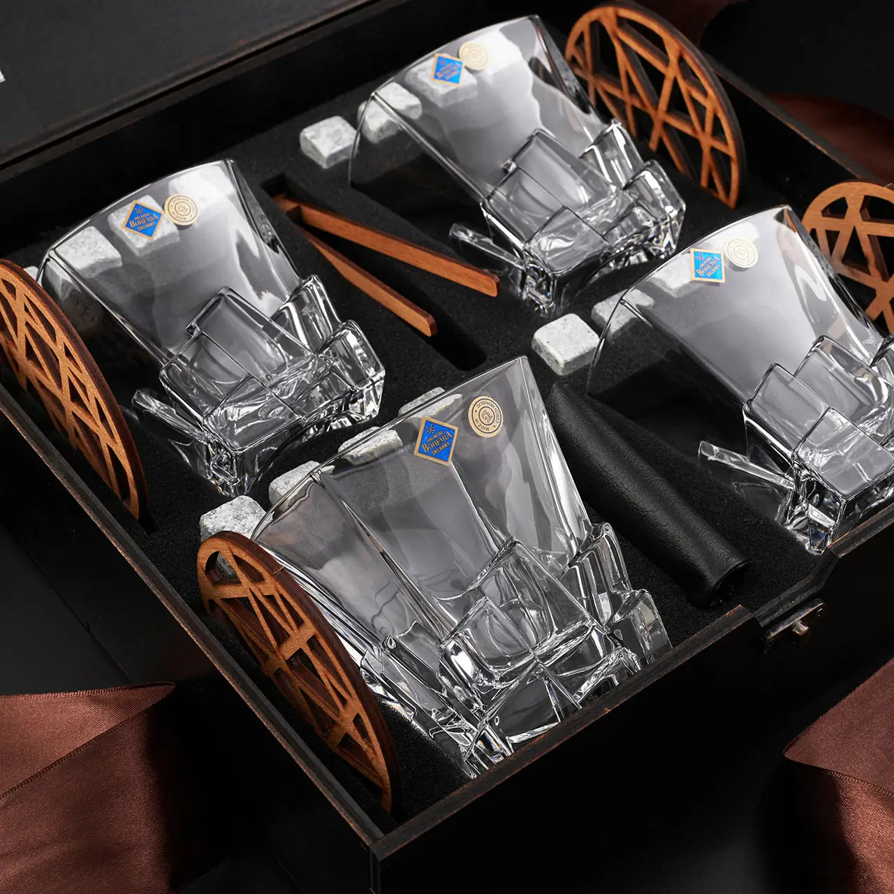 WhiskyStones™ Box of 4 "Bohemia Crack" crystal glasses