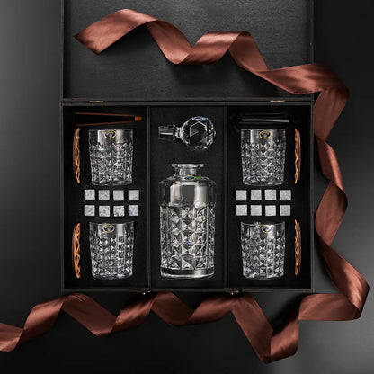 WhiskyStones™ Box with 4 glasses and decanter "Bohemia Diamond"