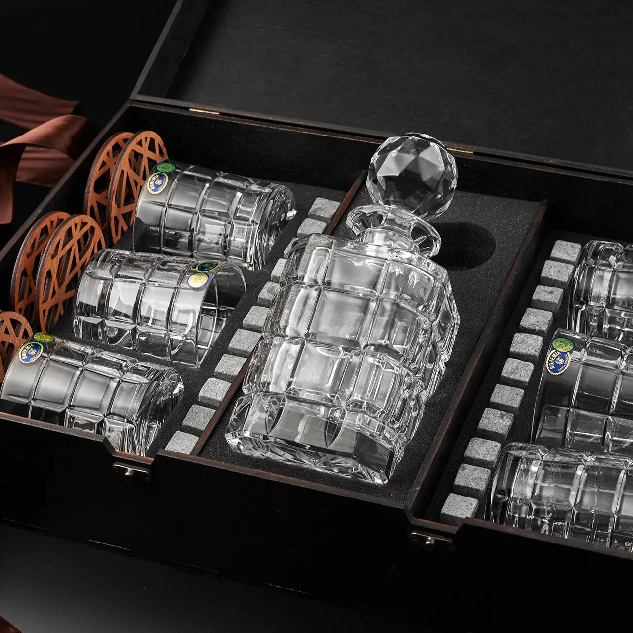 WhiskyStones™ Box with 6 crystal glasses and decanter "Bohemia Timesquare"