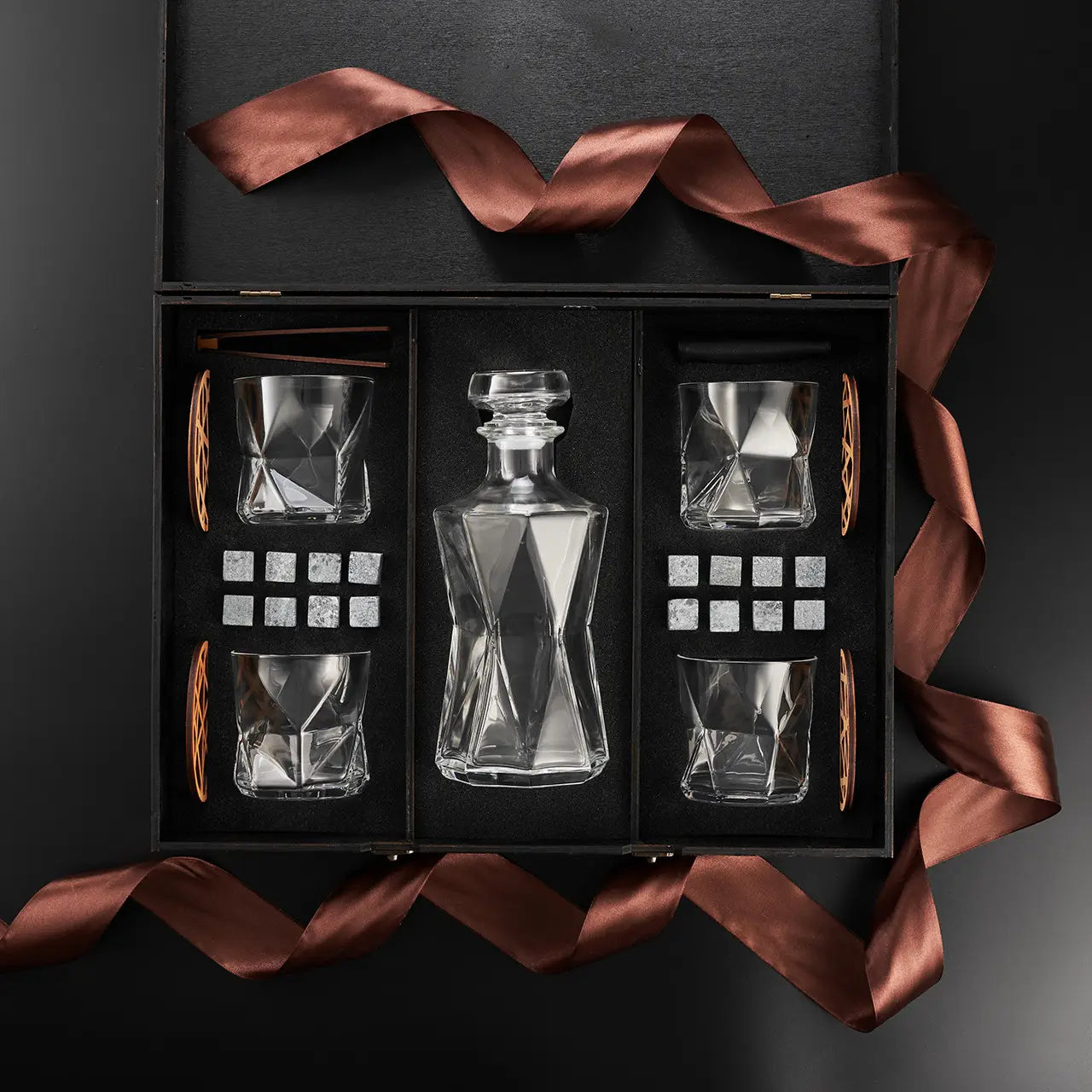 WhiskyStones™ Box with 4 glasses and decanter "Bormioli Rocco Cassiopea"