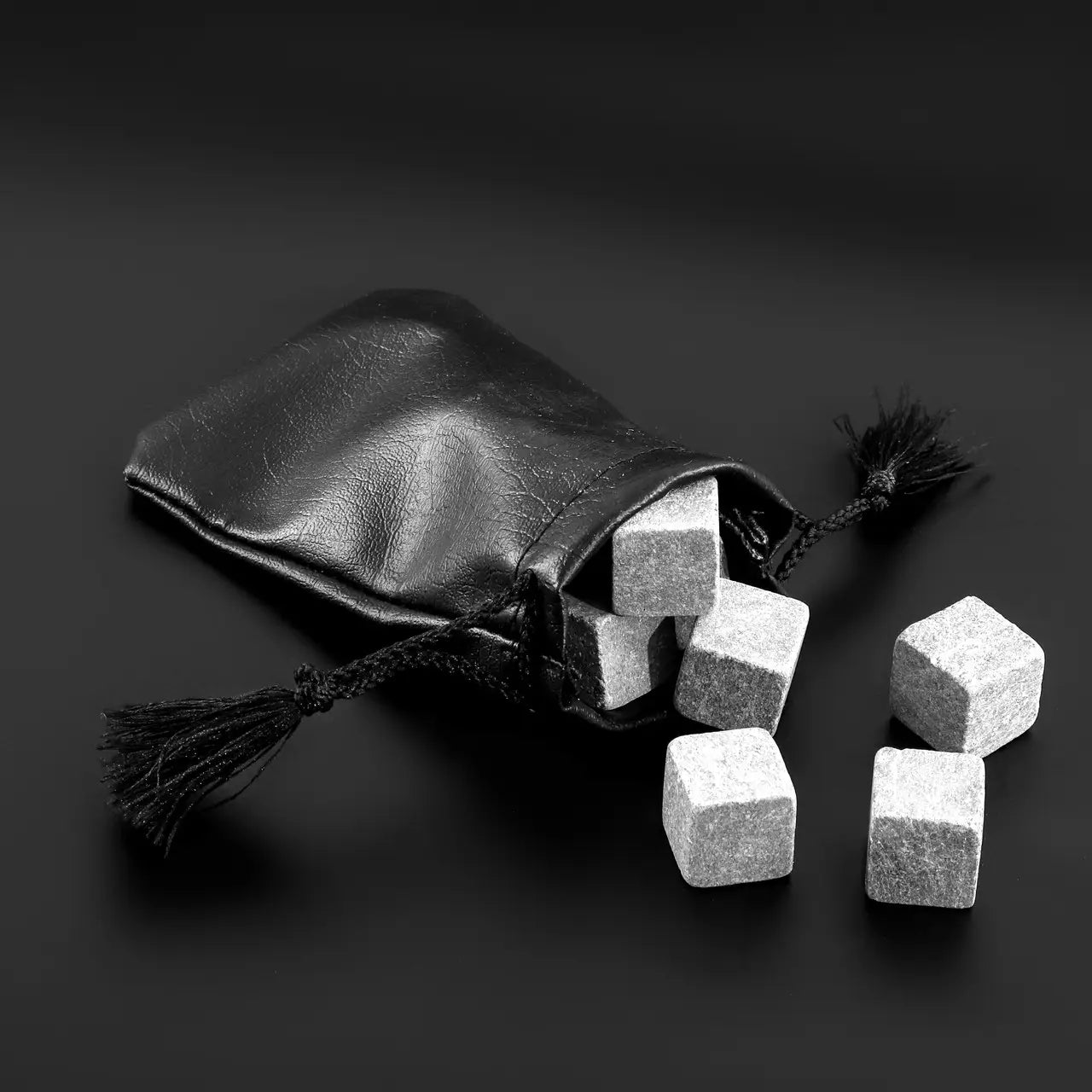 WhiskyStones™ Box of 1 "Bohemia Barline" glass